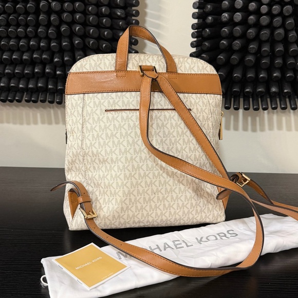 Michael Kors Rhea Signature Logo Slim Backpack in Vanilla/Acorn - Picture 3 of 15